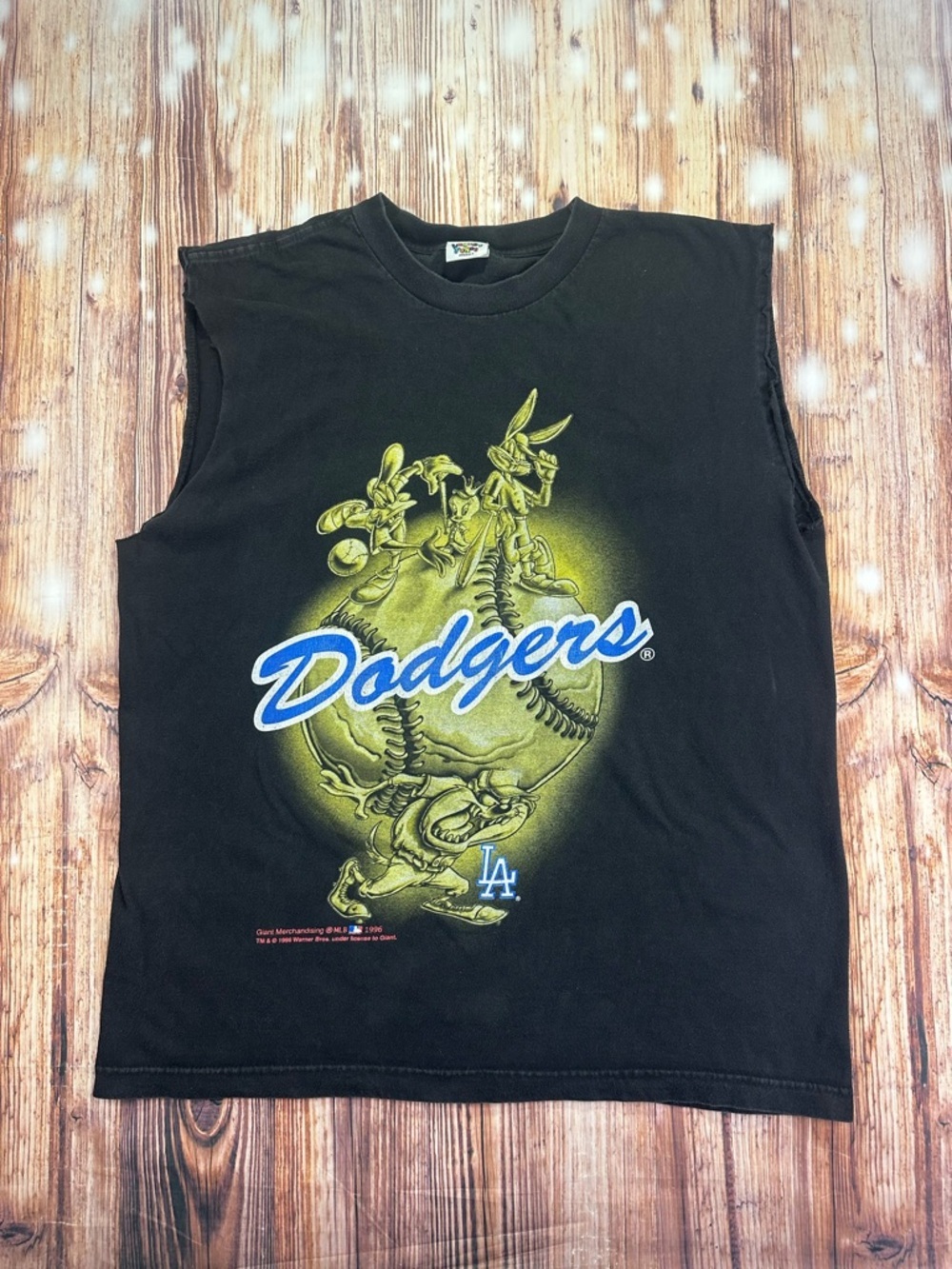 Vintage Looney Tunes Los Angeles Dodgers  1996 Black Graphic Tshirt Size Large